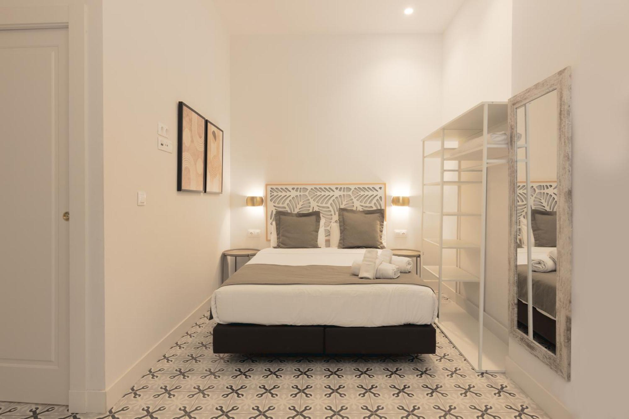 Apartamentos Teatro By Be Аликанте Экстерьер фото